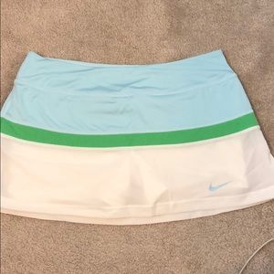 Nike golf skirt